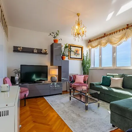 Great View Apartmán