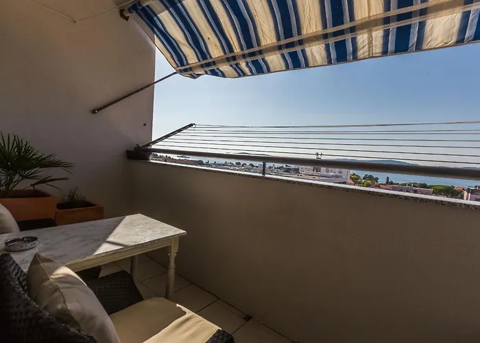 Great View アパート ザダル