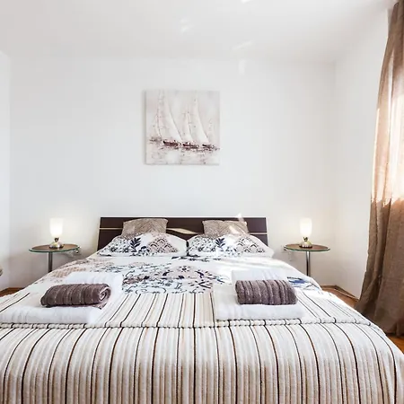 Great View * 扎达尔