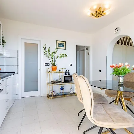 Great View Apartamento Zadar